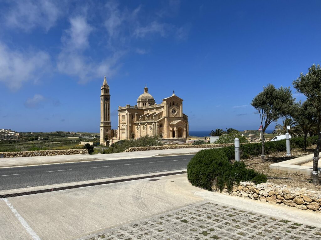 Pèlerinage de Notre-Dame de Ta Pinu à Gozo (Malte)